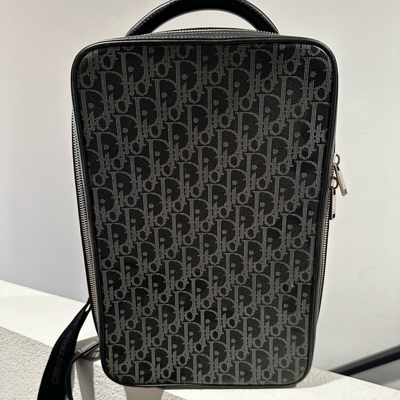DIOR MEN 2021 Oblique Galaxy World Tour Shoe Case - Picture 1 of 7